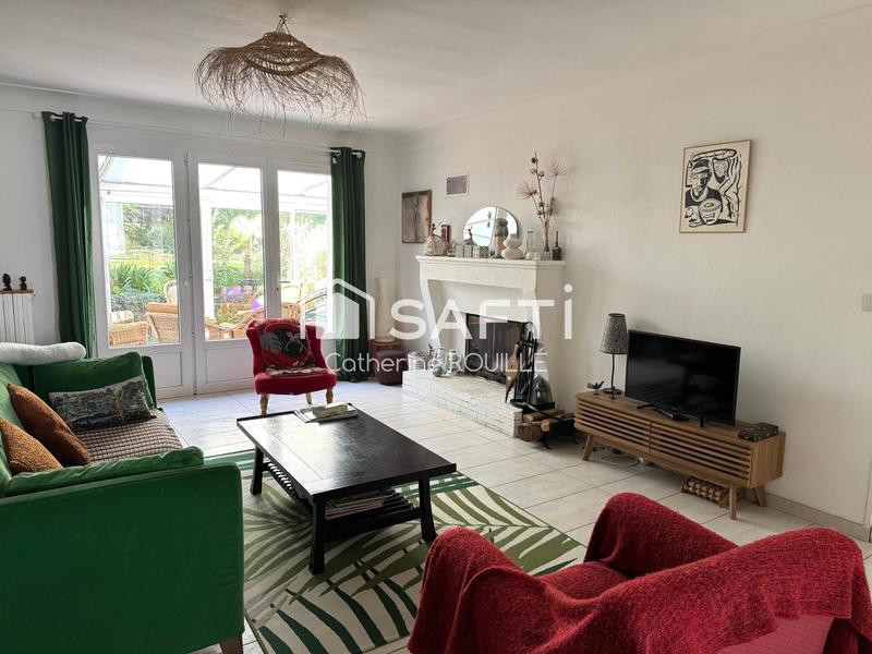 Maison - 166 m² - 7 pièces