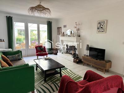 Maison - 166 m² - 7 pièces