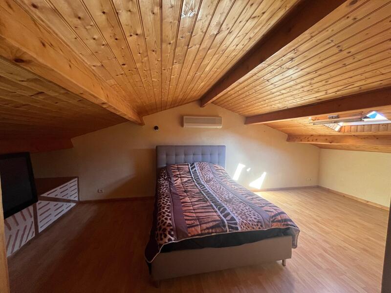 Maison - 105 m² - 4 pièces