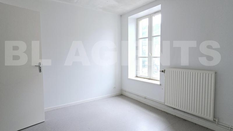 Maison - 195 m² - 10 pièces