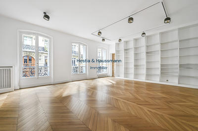 Appartement - 248 m² - 6 pièces