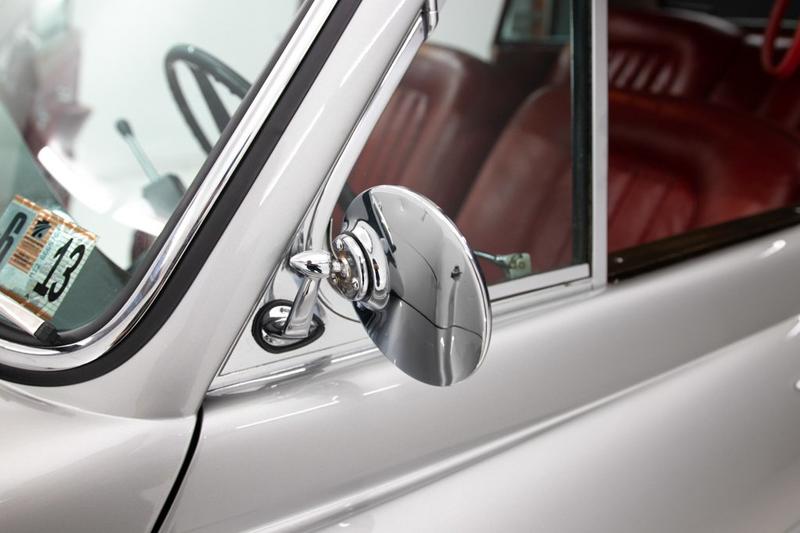 Rolls-Royce Flying Spur Sedan