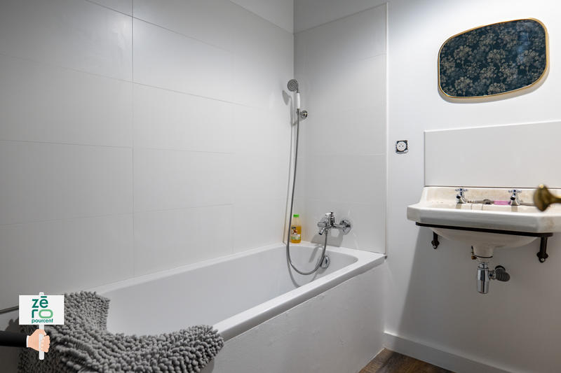 Maison - 155 m² - 9 pièces