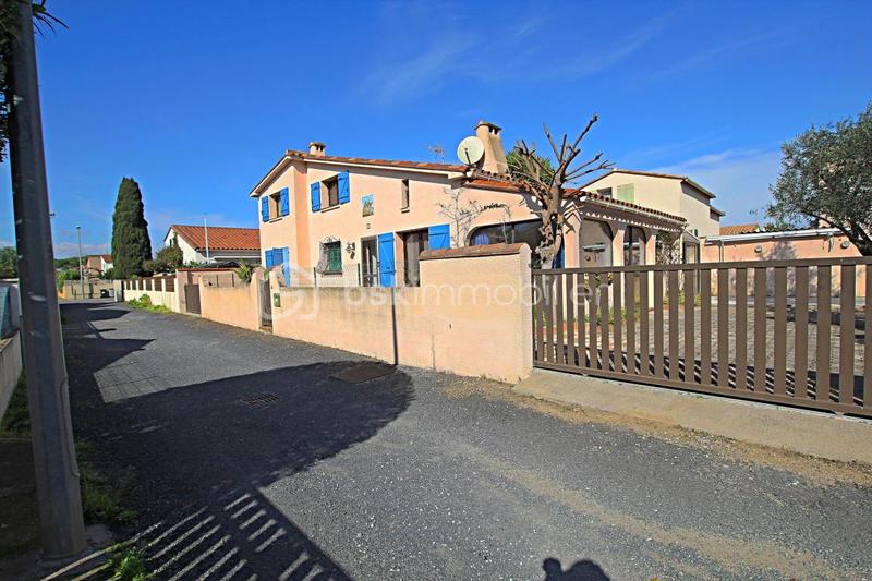Villa - 93 m² - 5 pièces