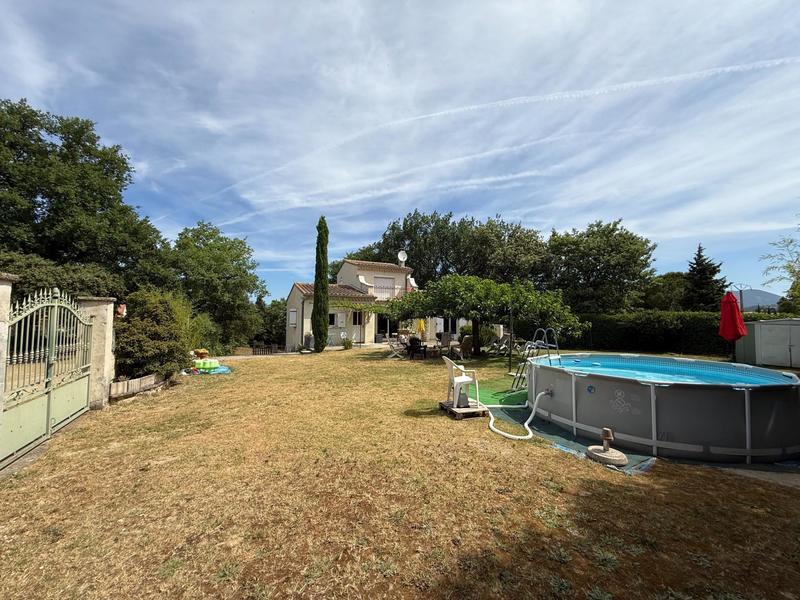 Maison - 173 m² - 6 pièces