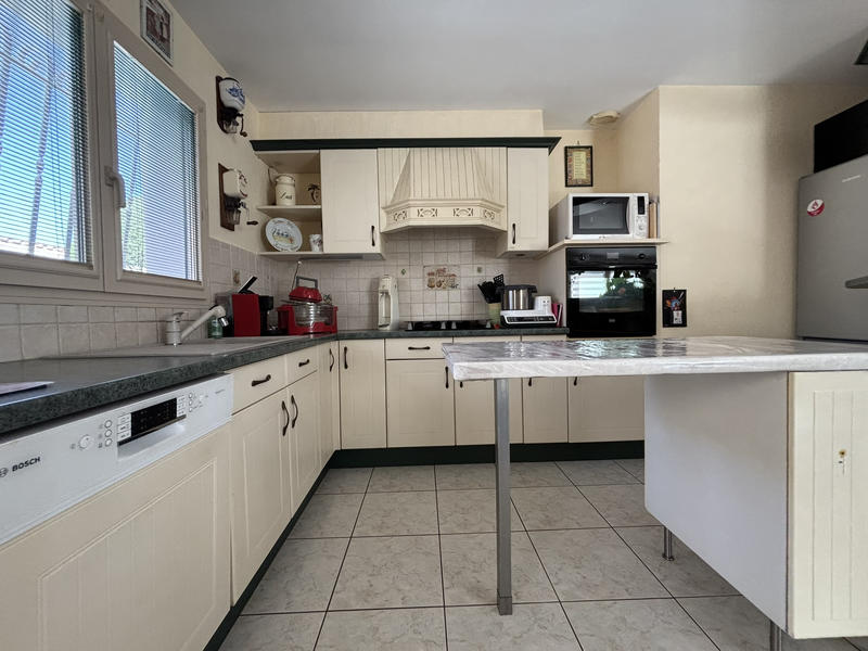 Villa - 100 m² - 4 pièces