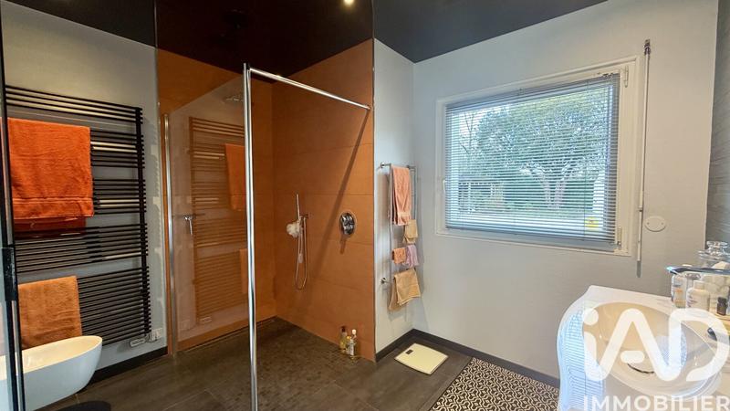 Maison - 114 m² - 4 pièces