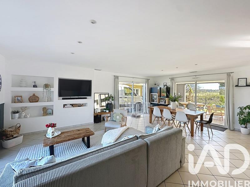 Maison - 144 m² - 5 pièces