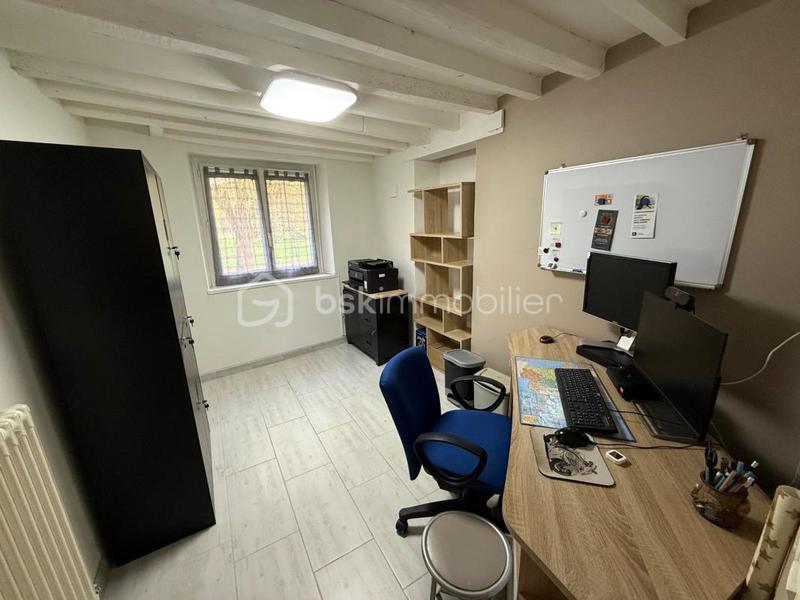 Maison traditionnelle - 139 m² - 6 pièces