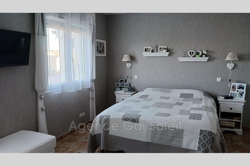 Villa - 120 m² - 4 pièces