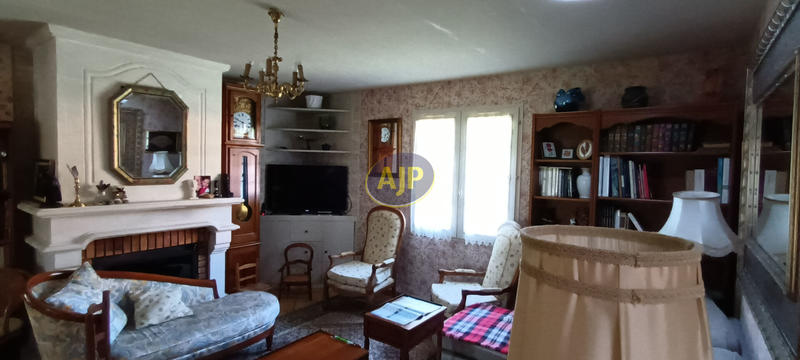 Maison - 140 m² - 6 pièces