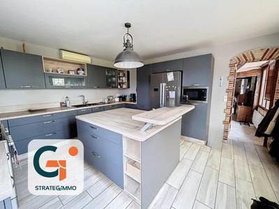 Maison - 136 m² - 5 pièces