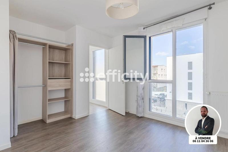 Appartement - 88 m² - 4 pièces