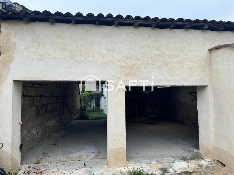 Maison - 200 m² - 7 pièces