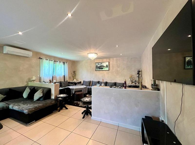 Maison - 140 m² - 4 pièces