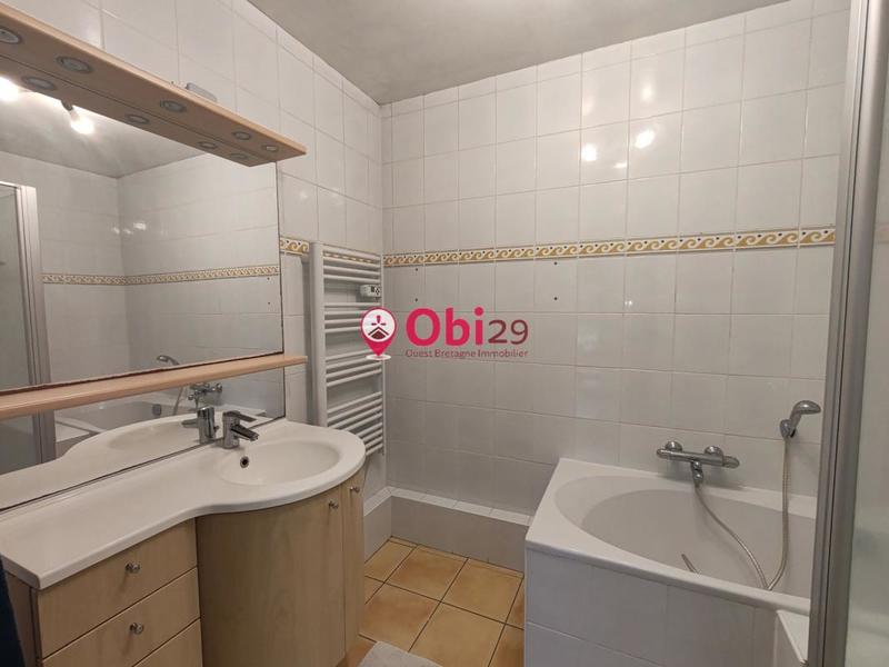 Appartement - 100 m² - 5 pièces