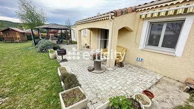 Maison - 141 m² - 5 pièces