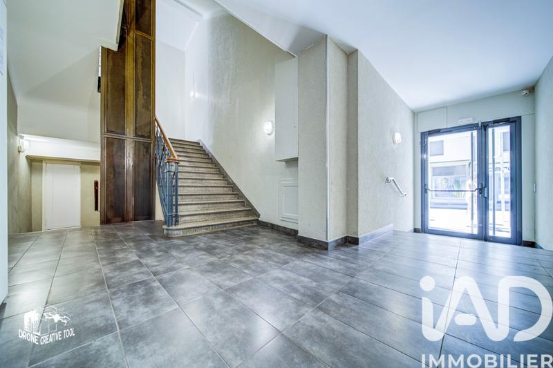 Appartement - 150 m² - 6 pièces