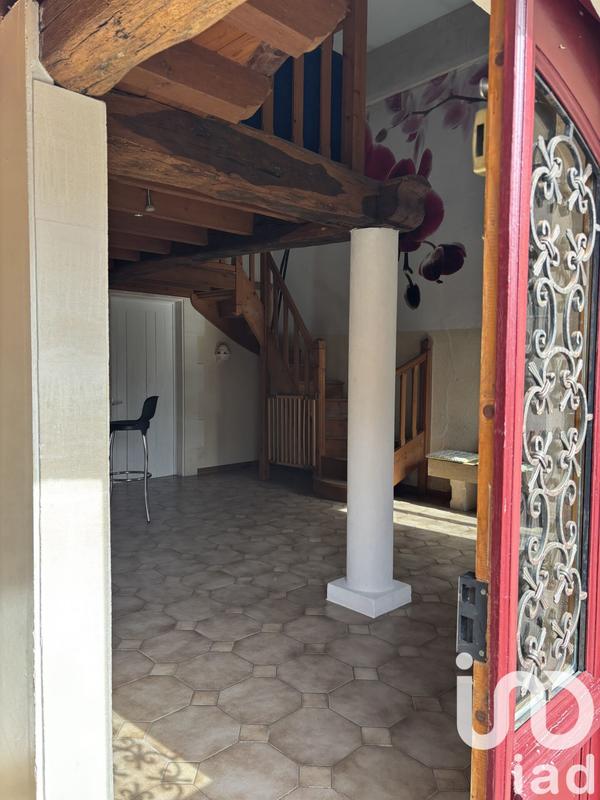 Maison - 220 m² - 6 pièces