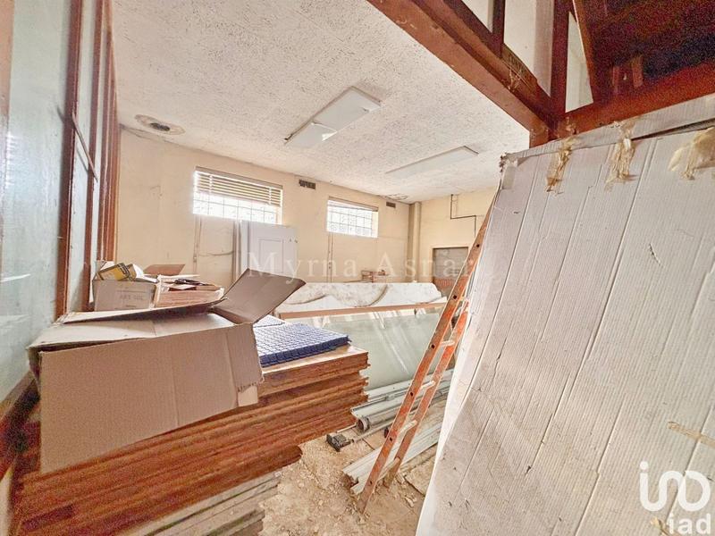 Local commercial - 417 m²
