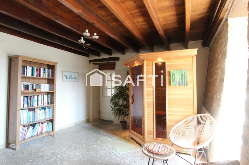 Maison - 296 m² - 12 pièces