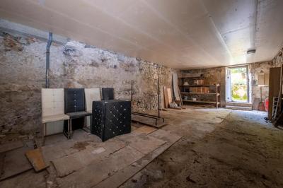 Maison - 333 m² - 15 pièces