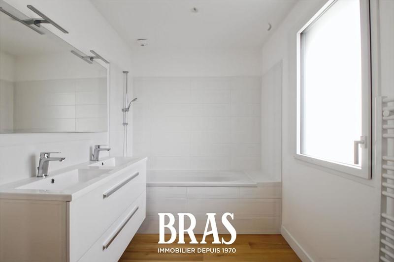 Maison - 93 m² - 5 pièces