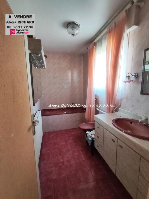 Maison - 137 m² - 6 pièces