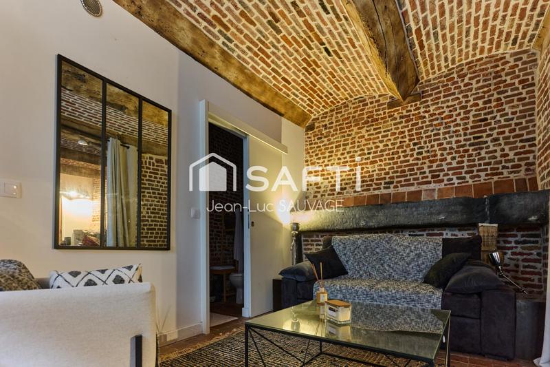 Maison - 259 m² - 9 pièces