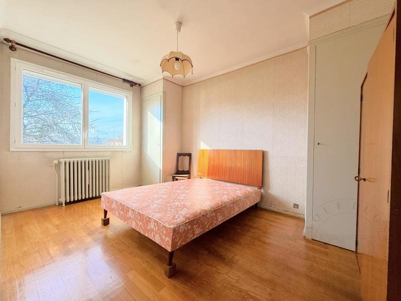 Maison - 121 m² - 5 pièces