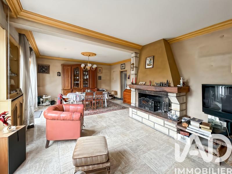 Maison - 146 m² - 8 pièces