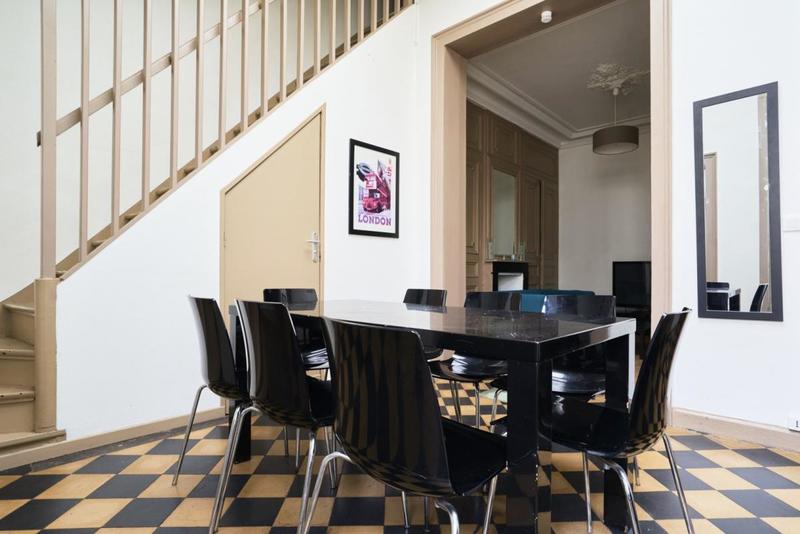 Maison - 141 m² - 7 pièces