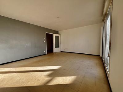 Appartement - 79 m² - 4 pièces