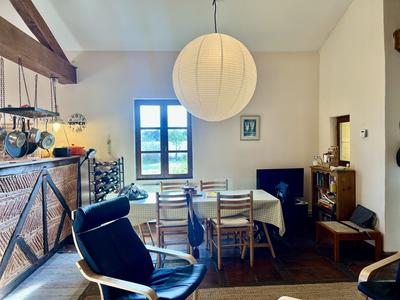 Maison - 95 m² - 3 pièces