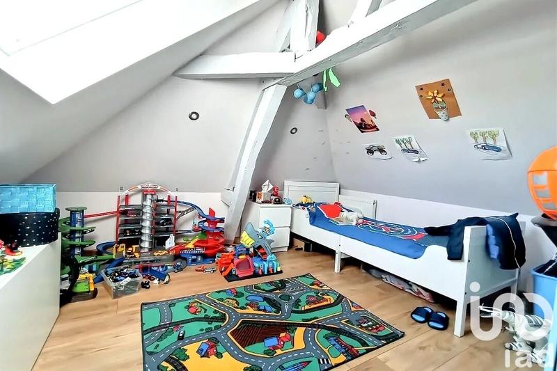 Maison - 102 m² - 4 pièces