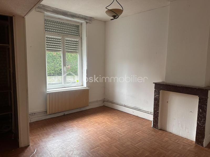 Maison - 180 m² - 9 pièces