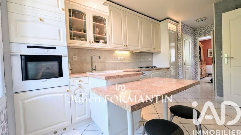 Maison - 140 m² - 5 pièces