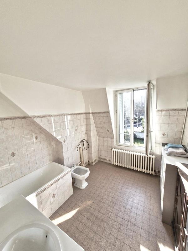 Maison - 112 m² - 4 pièces