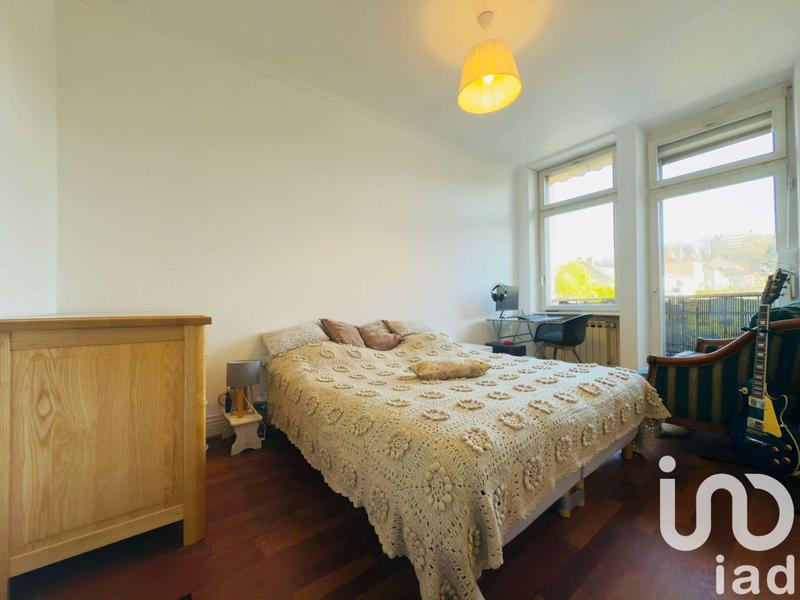 Appartement - 95 m² - 6 pièces