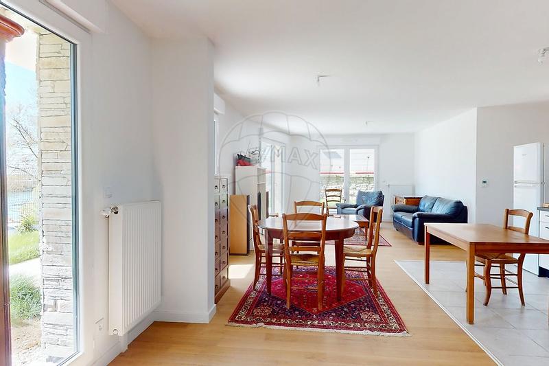 Appartement - 95 m² - 4 pièces