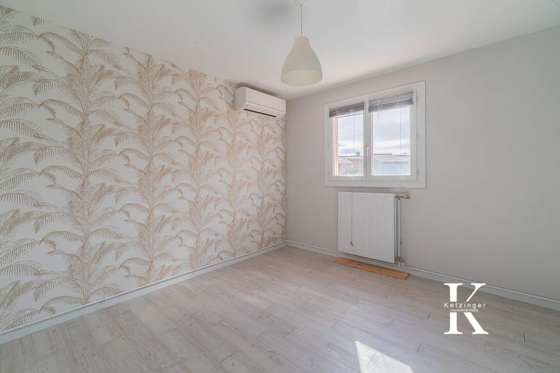 Maison - 104 m² - 5 pièces