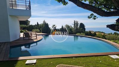 Villa - 230 m² - 7 pièces