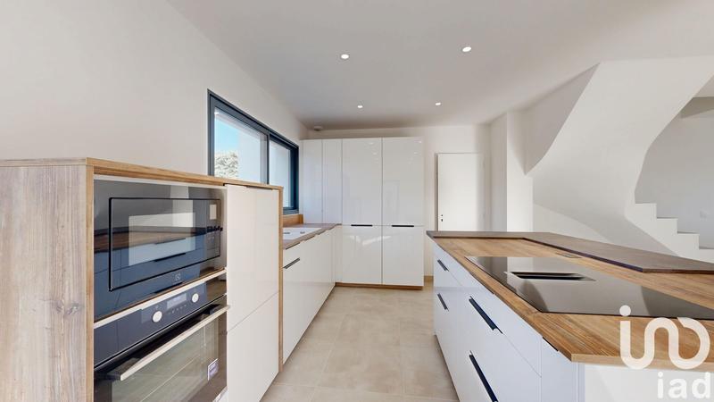 Maison - 108 m² - 5 pièces