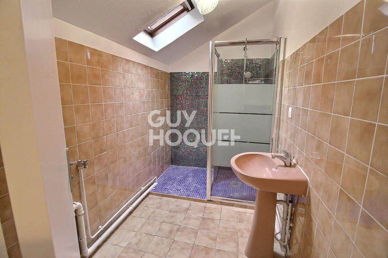 Maison - 80 m² - 4 pièces