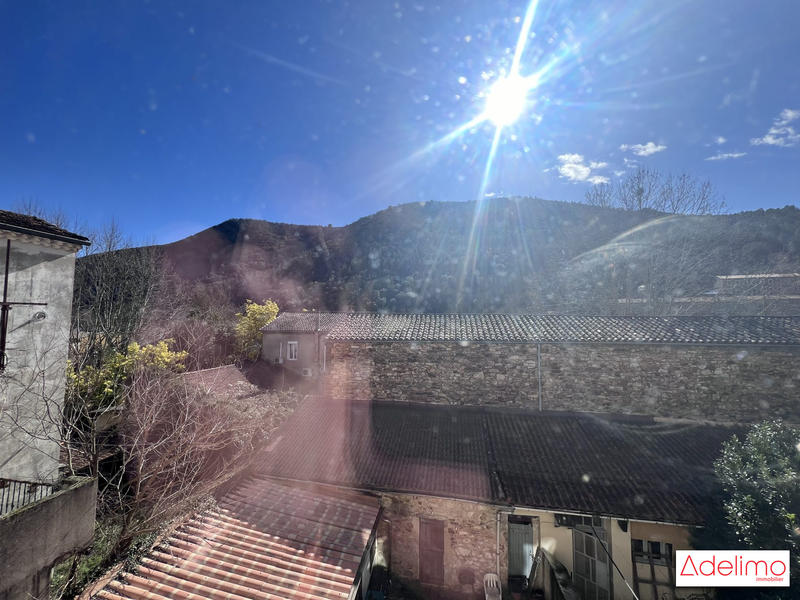 Appartement - 122 m² - 6 pièces