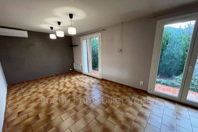 Villa - 100 m² - 5 pièces