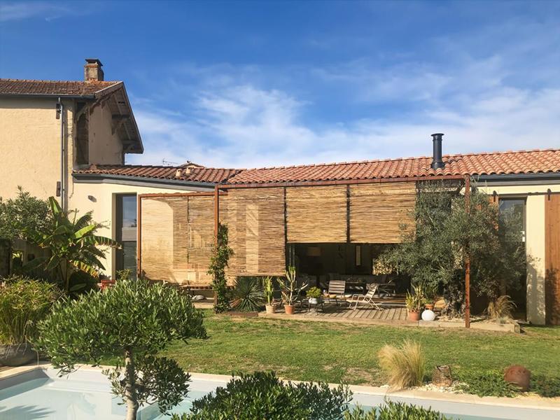 Demeure - 250 m² - 8 pièces