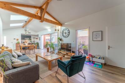 Maison - 105 m² - 4 pièces