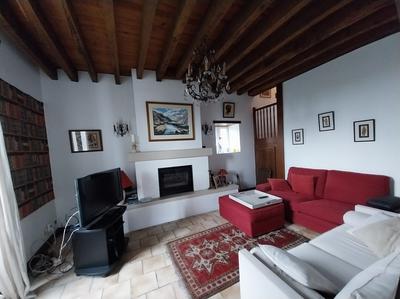 Maison - 315 m² - 10 pièces