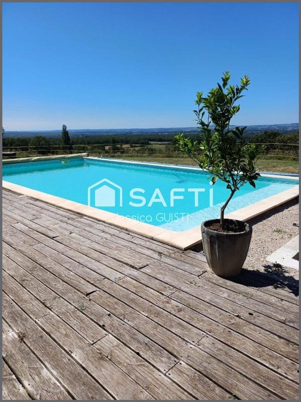 Maison - 140 m² - 6 pièces